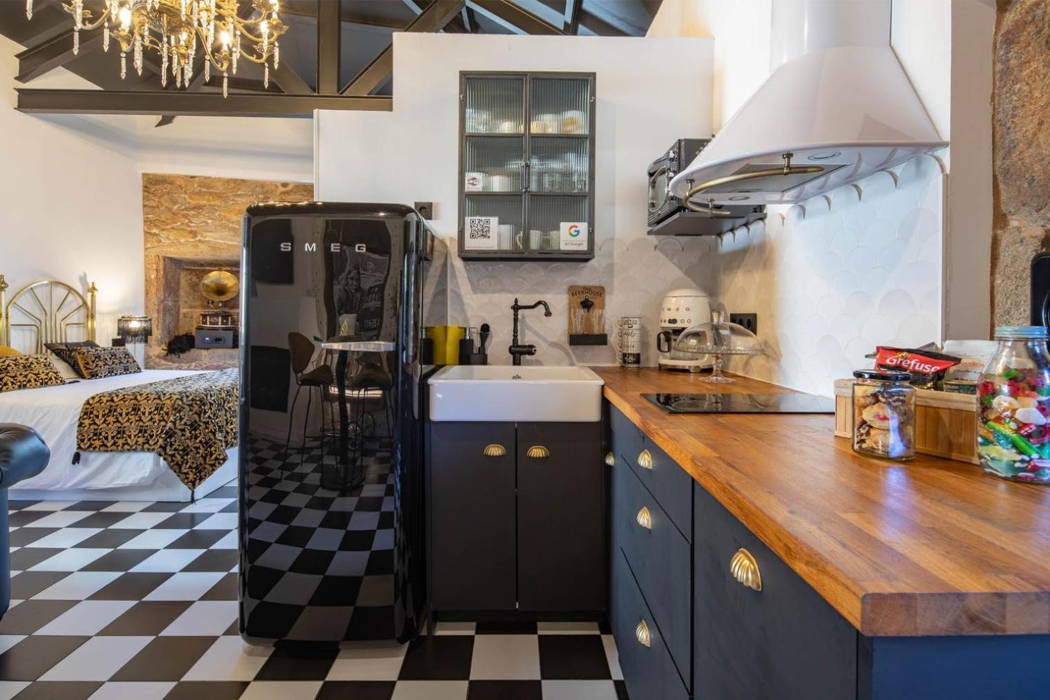 La Suite Años 20 Bañera y chimenea de leña Corcubión Exterior foto