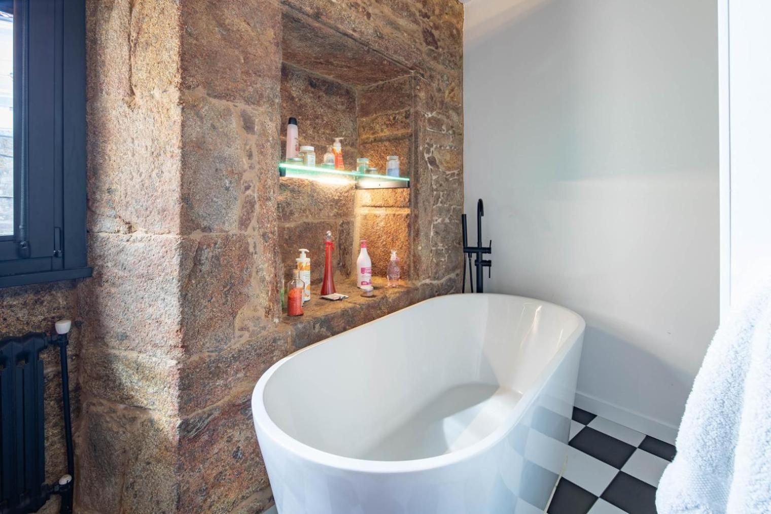 La Suite Años 20 Bañera y chimenea de leña Corcubión Exterior foto